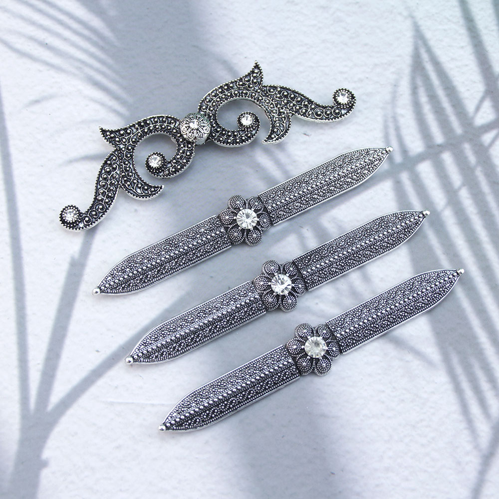 Vintage Kaukasus Frauen Brustp – Body Jewelry Ends Bewertung und Preis